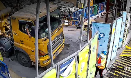 Smart Gate Control System Deployed At Construction Site For Security And Material Logistics Management